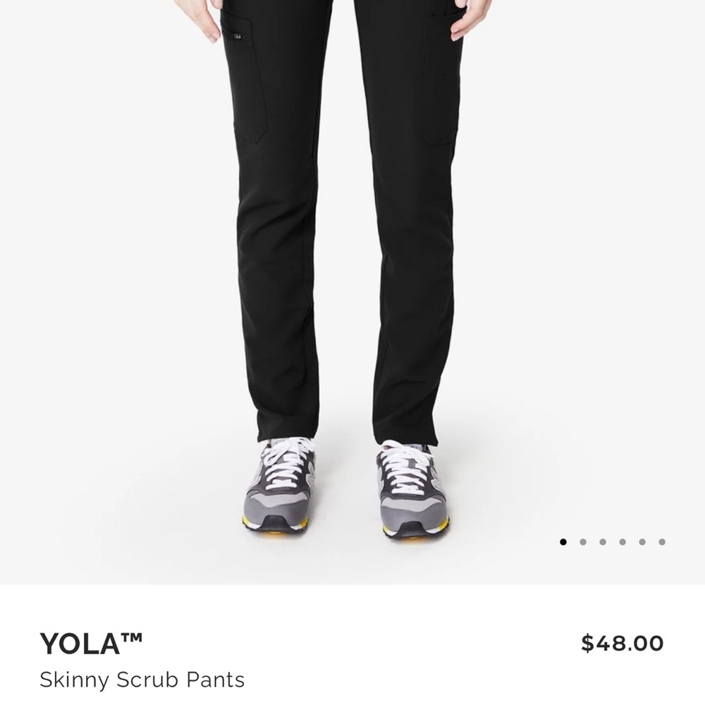 Figs black Skinny scrub pant
